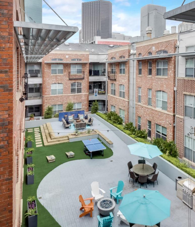 Loft Style 2Br Apt I Dallas City Center I Pool I Gym I Workspace I Pets Lägenhet Exteriör bild